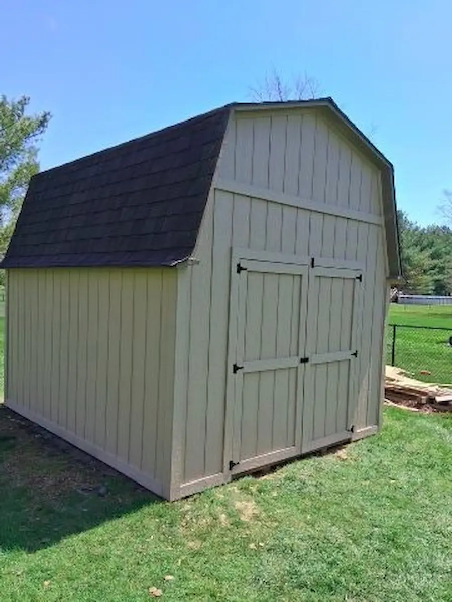 Outbuilding siding finished installation